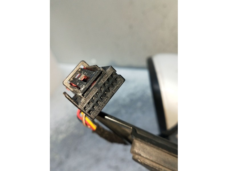 Recambio de retrovisor izquierdo para volkswagen golf vi (5k1) 2.0 tdi referencia OEM IAM  ELÉCTRICO 