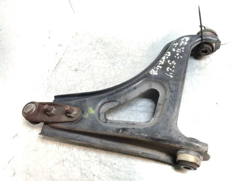 Recambio de brazo suspension inferior delantero izquierdo para renault twingo (co6) 1.3 cat referencia OEM IAM   