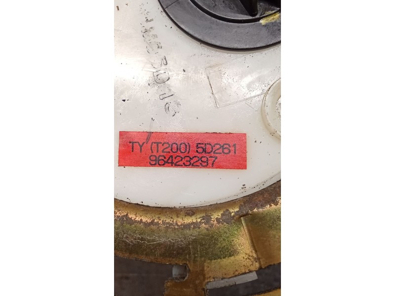 Recambio de bomba combustible para chevrolet aveo / kalos hatchback (t200) 1.4 16v referencia OEM IAM 96423297  