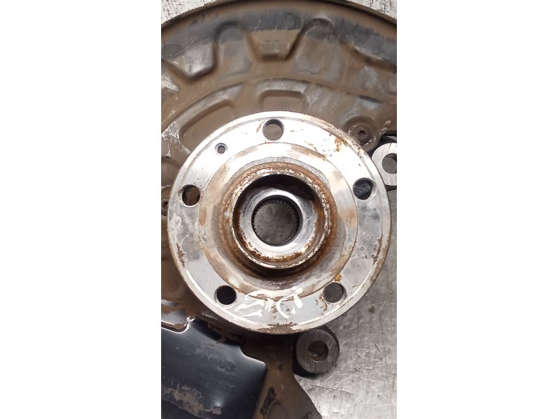 Recambio de mangueta delantera derecha para seat leon sc (5f5) 1.4 tsi referencia OEM IAM   