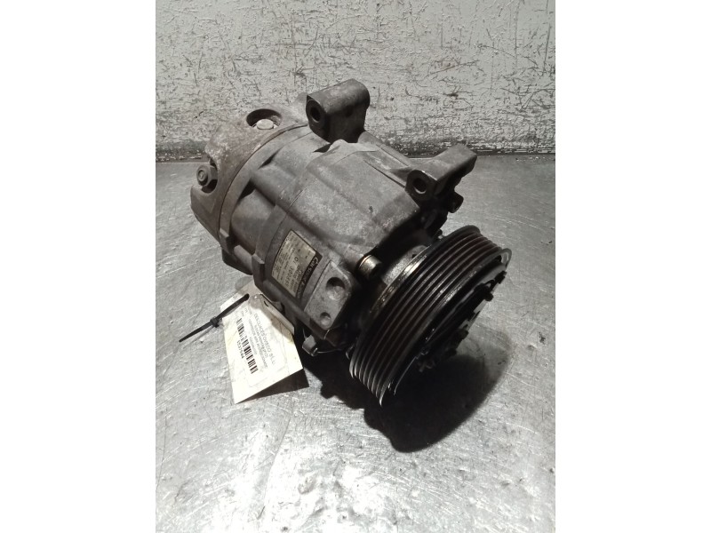 Recambio de compresor aire acondicionado para nissan primera (p12) 2.0 referencia OEM IAM 92600AU000  