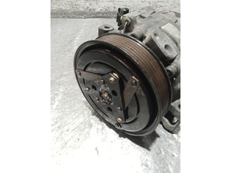 Recambio de compresor aire acondicionado para nissan primera (p12) 2.0 referencia OEM IAM 92600AU000  