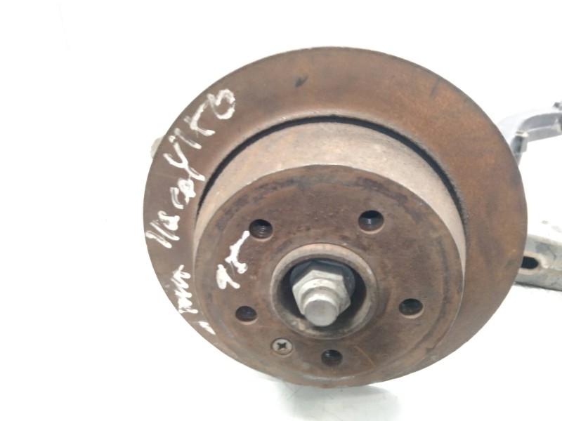 Recambio de mangueta trasera derecha para mercedes vito (w638) caja cerrada referencia OEM IAM   