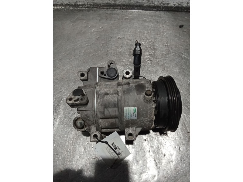 Recambio de compresor aire acondicionado para hyundai accent iii sedán (mc) 1.4 gl referencia OEM IAM F500CB5AAO6  