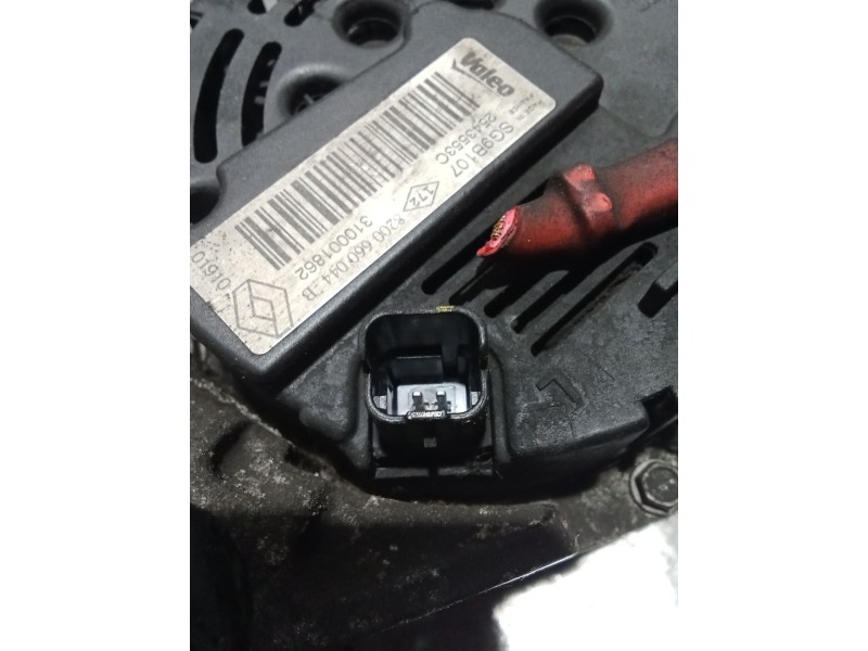 Recambio de alternador para dacia sandero 1.2 16v referencia OEM IAM 8200660044B  