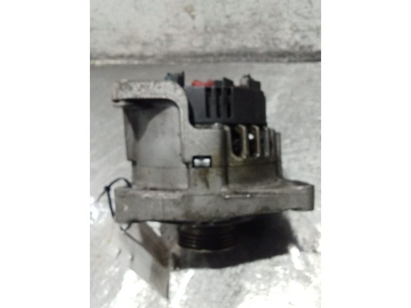 Recambio de alternador para dacia sandero 1.2 16v referencia OEM IAM 8200660044B  