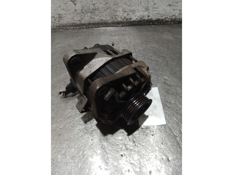 Recambio de alternador para hyundai accent iii sedán (mc) 1.4 gl referencia OEM IAM 3730022650 A0002655023 