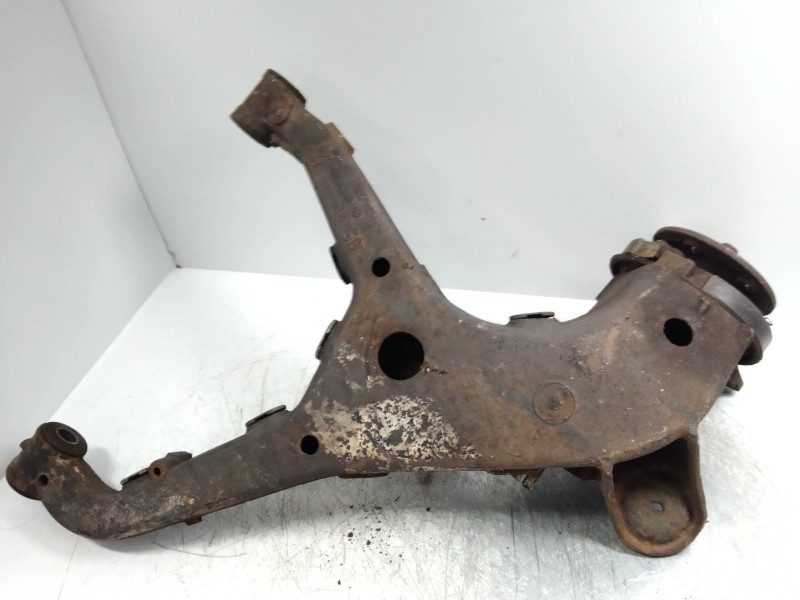 Recambio de mangueta trasera izquierda para mercedes vito (w638) caja cerrada 110 cdi  (638.094) referencia OEM IAM   