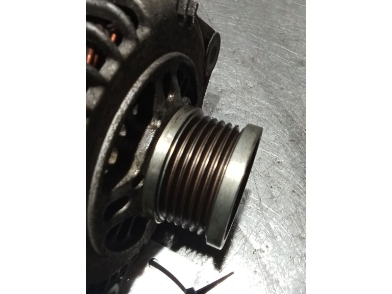 Recambio de alternador para nissan primera (p12) 2.0 referencia OEM IAM LR1110713 23100AU400 110A