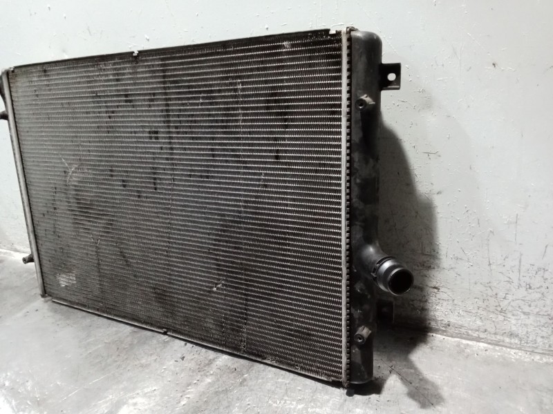 Recambio de radiador agua para volkswagen passat b6 (3c2) 2.0 tdi 16v referencia OEM IAM   