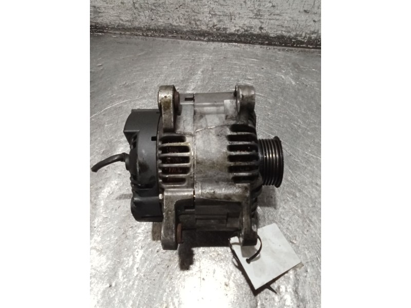 Recambio de alternador para audi a4 b7 (8ec) 3.0 tdi quattro referencia OEM IAM   