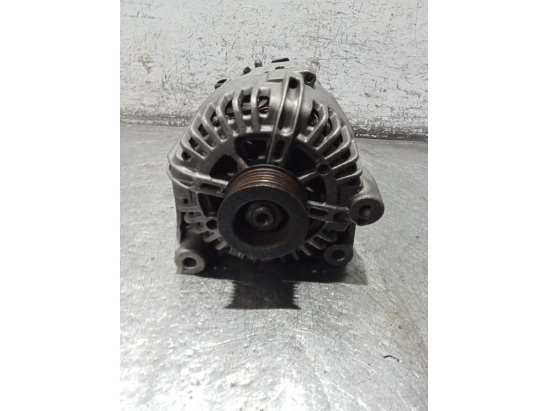 Recambio de alternador para bmw 1 (e87) 120 d referencia OEM IAM 0986080580 150A 