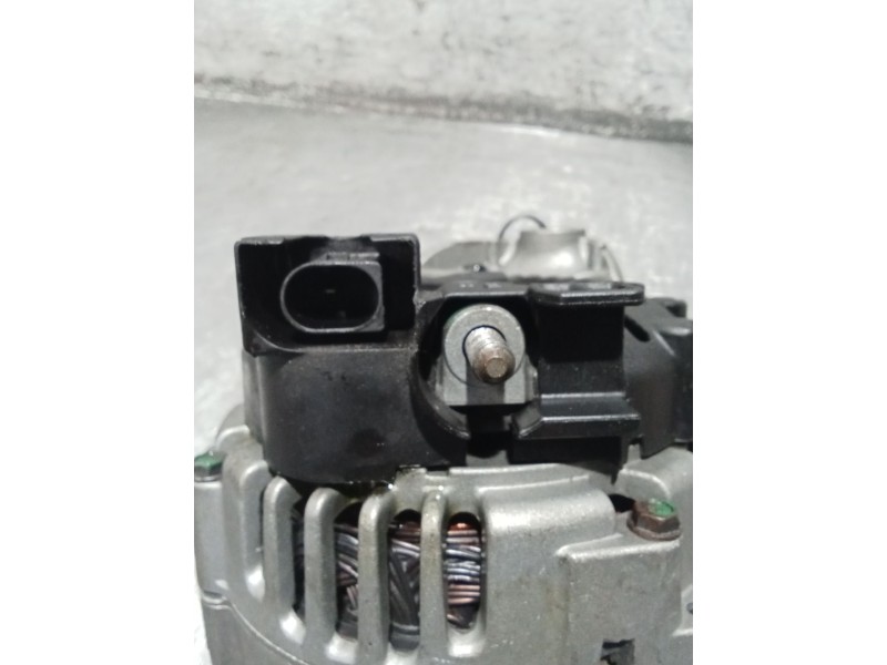 Recambio de alternador para bmw 1 (e87) 120 d referencia OEM IAM 0986080580 150A 