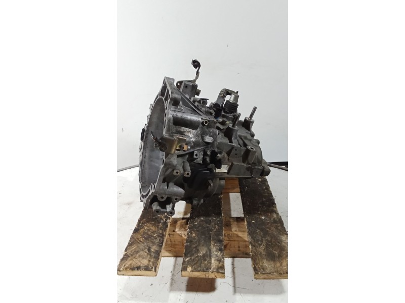 Recambio de caja cambios para mazda 6 hatchback (gg) 2.0 di (gg14) referencia OEM IAM  5v 