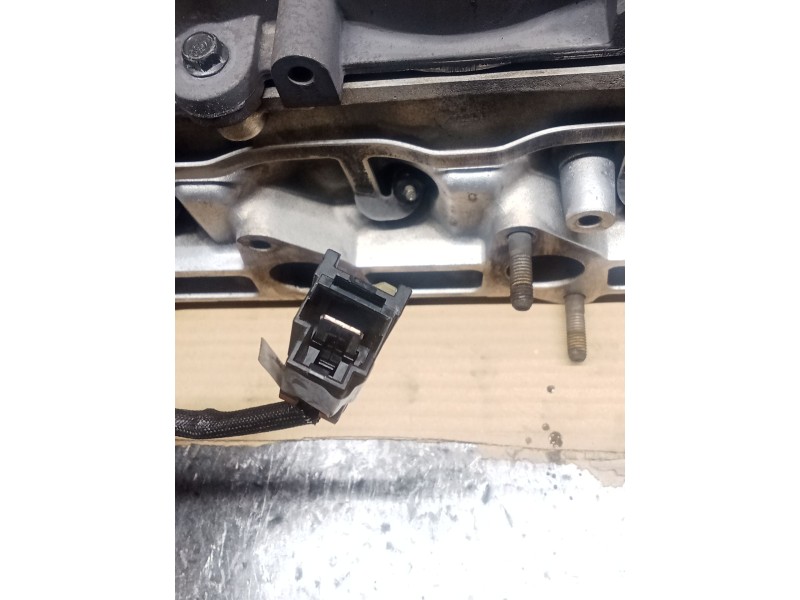 Recambio de culata para hyundai sonata v (nf) 2.0 crdi referencia OEM IAM 2211127400 D4EA 