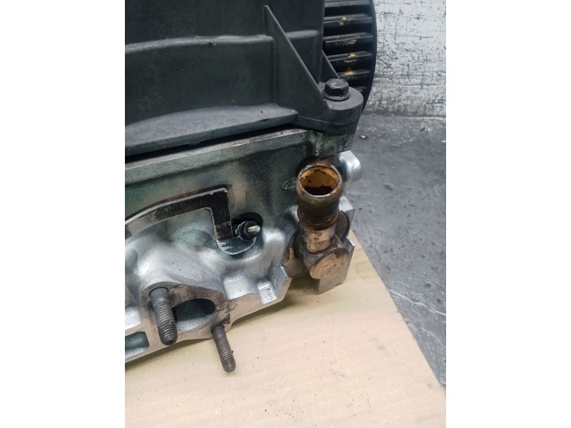 Recambio de culata para hyundai sonata v (nf) 2.0 crdi referencia OEM IAM 2211127400 D4EA 