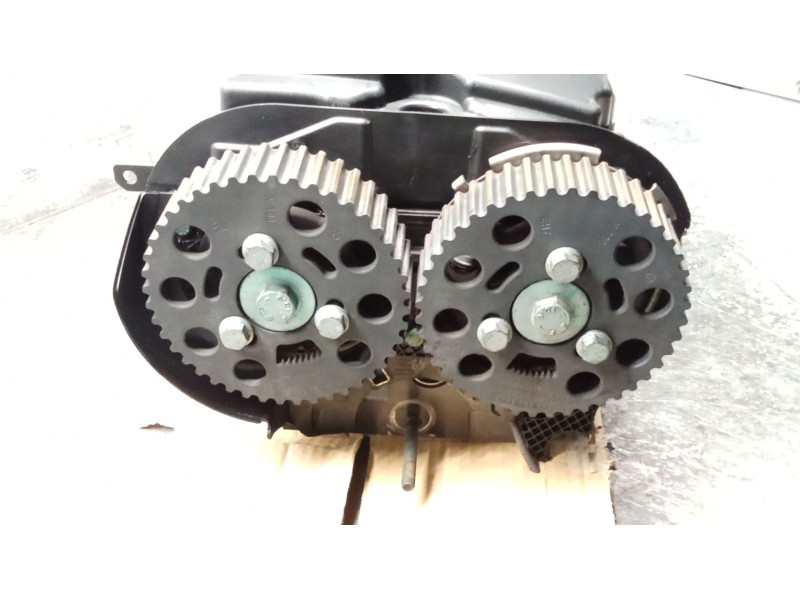 Recambio de culata para audi a4 b7 (8ec) 2.0 tdi 16v referencia OEM IAM 03G103378A BRE 