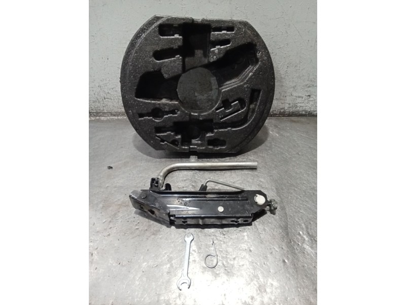 Recambio de gato para volkswagen golf vi (5k1) 2.0 tdi referencia OEM IAM   