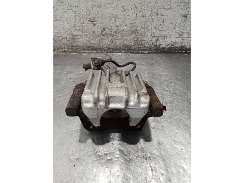 Recambio de pinza freno trasera derecha para volkswagen golf vi (5k1) 2.0 tdi referencia OEM IAM   