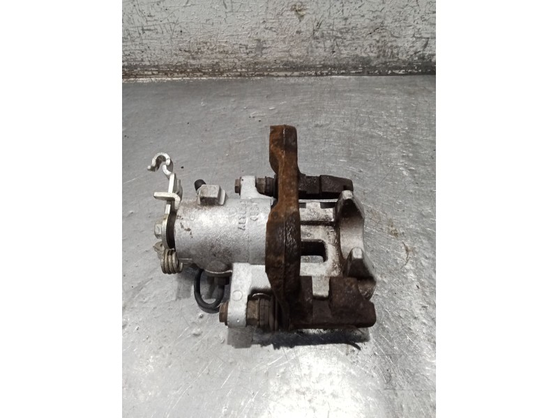 Recambio de pinza freno trasera derecha para volkswagen golf vi (5k1) 2.0 tdi referencia OEM IAM   