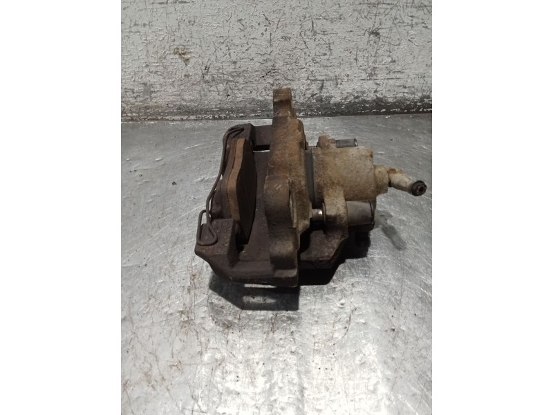 Recambio de pinza freno delantera derecha para volkswagen golf vi (5k1) 2.0 tdi referencia OEM IAM   