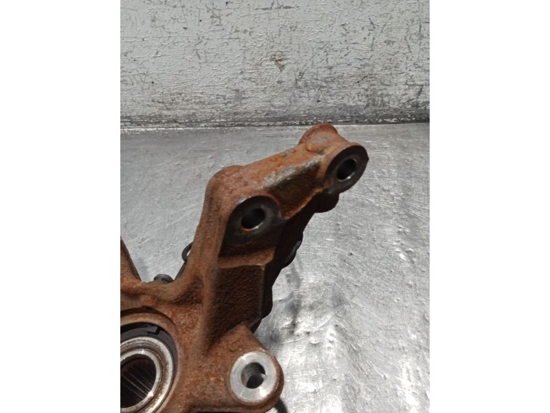 Recambio de mangueta delantera izquierda para dacia sandero iii 1.0 tce 90 eco-g referencia OEM IAM   