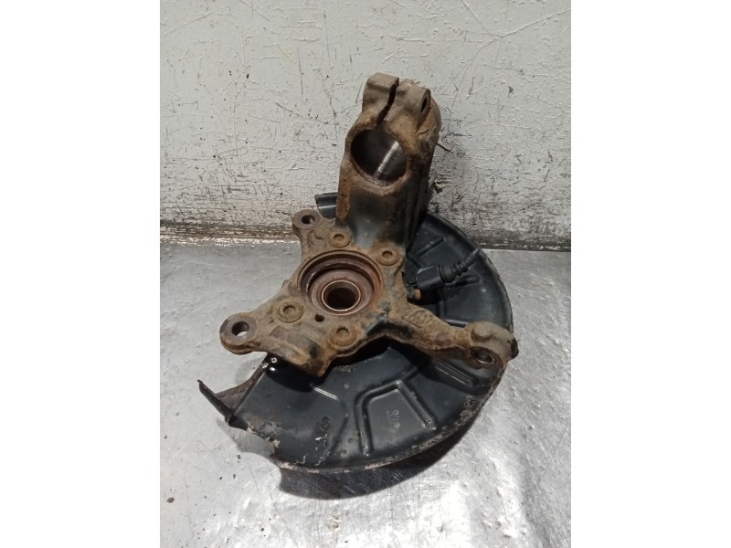 Recambio de mangueta delantera derecha para volkswagen golf vi (5k1) 2.0 tdi referencia OEM IAM   