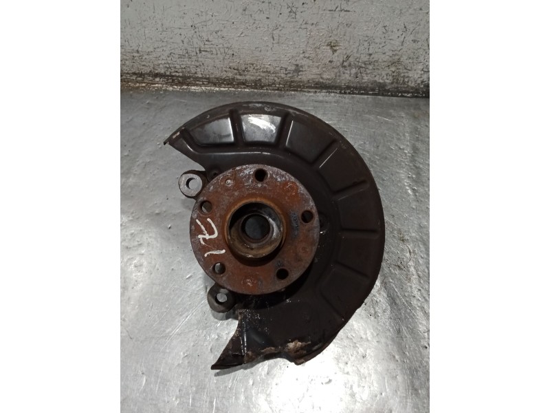 Recambio de mangueta delantera izquierda para volkswagen golf vi (5k1) 2.0 tdi referencia OEM IAM   