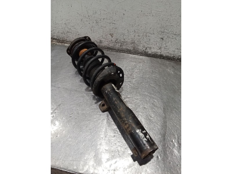 Recambio de amortiguador delantero izquierdo para volkswagen golf vi (5k1) 2.0 tdi referencia OEM IAM 1T0413031HP  