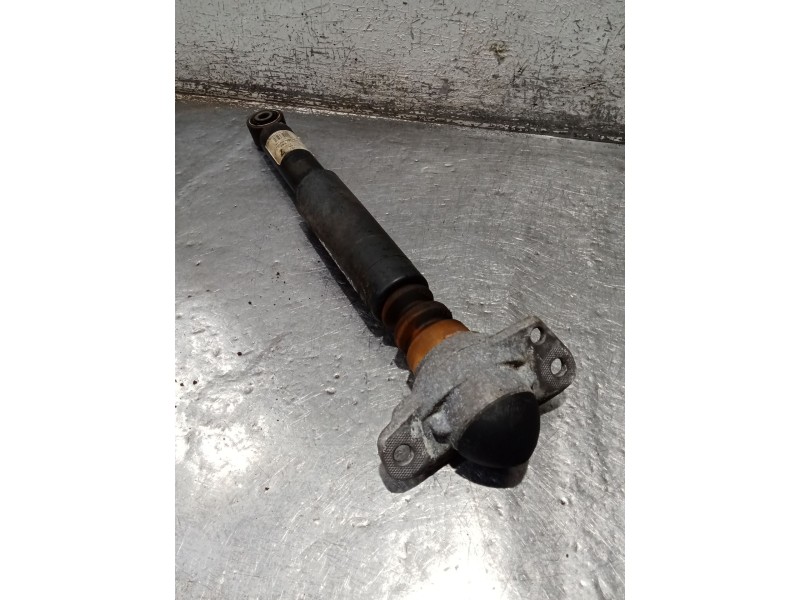 Recambio de amortiguador trasero derecho para volkswagen golf vi (5k1) 2.0 tdi referencia OEM IAM 1K0512013CR  