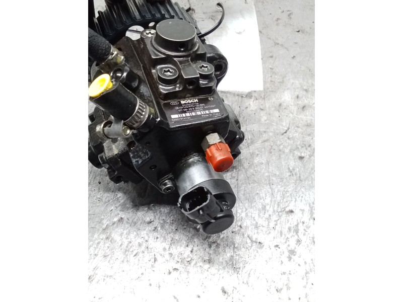 Recambio de bomba inyeccion para opel zafira / zafira family b (a05) 1.9 cdti (m75) referencia OEM IAM 0445010156 4415267 BOSCH