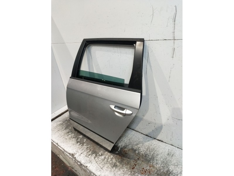 Recambio de puerta trasera izquierda para volkswagen passat b6 variant (3c5) 2.0 tdi 16v referencia OEM IAM  5P 