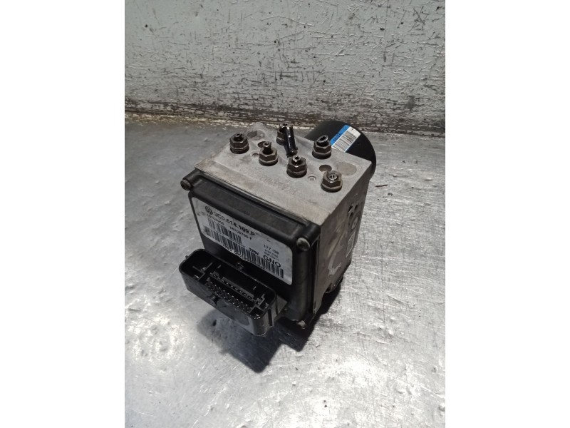 Recambio de abs para volkswagen passat b6 variant (3c5) 2.0 tdi 16v referencia OEM IAM 3C0614109P 68160187 