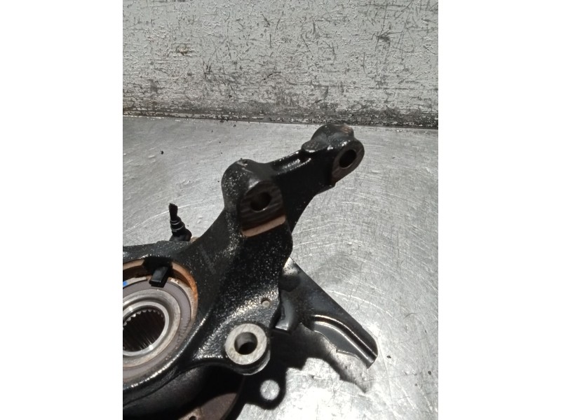 Recambio de mangueta delantera izquierda para opel corsa e (x15) 1.3 cdti (08, 68) referencia OEM IAM 13388767 13431896 