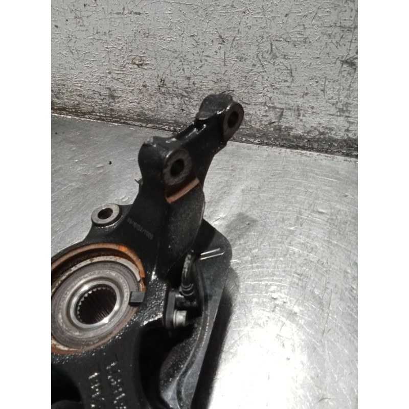 Recambio de mangueta delantera derecha para opel corsa e (x15) 1.3 cdti (08, 68) referencia OEM IAM 13388768 134318970 