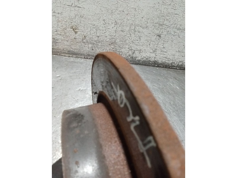 Recambio de disco freno trasero para volkswagen golf vi (5k1) 2.0 tdi referencia OEM IAM   