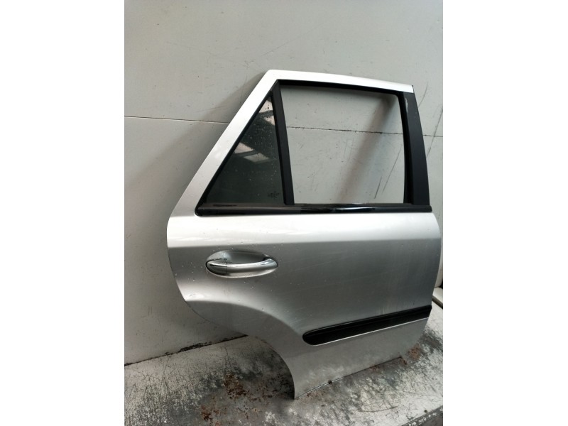 Recambio de puerta trasera derecha para mercedes-benz clase m (w164) ml 320 cdi 4-matic (164.122) referencia OEM IAM  5P 