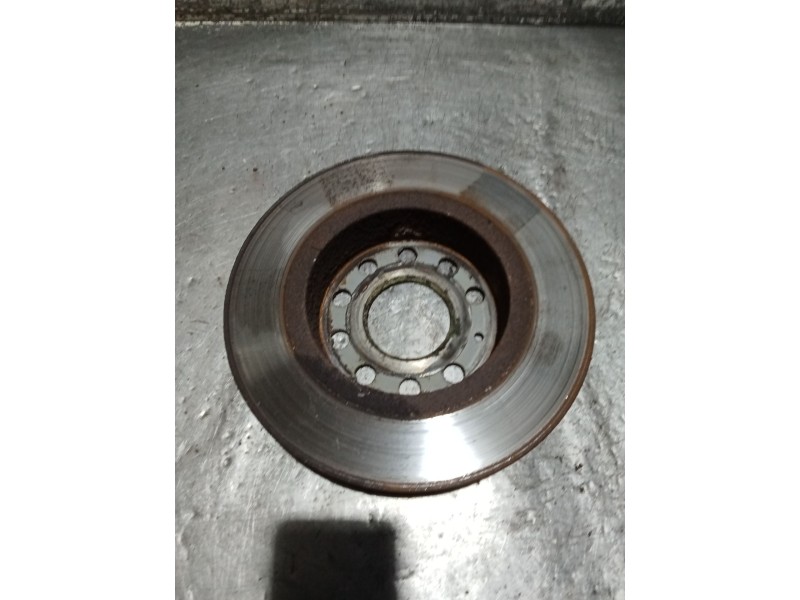 Recambio de disco freno trasero para volkswagen golf vi (5k1) 2.0 tdi referencia OEM IAM   