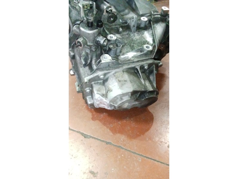 Recambio de caja cambios para volkswagen polo referencia OEM IAM TCW 6V FM6AJ017 161017480415