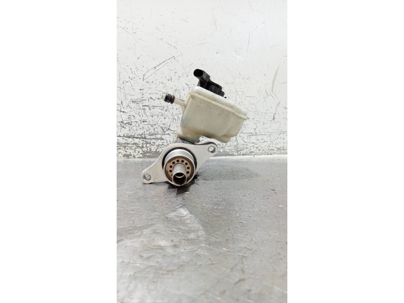 Recambio de bomba freno para seat altea xl (5p5) freetrack 4x4 referencia OEM IAM 1K1611301D  