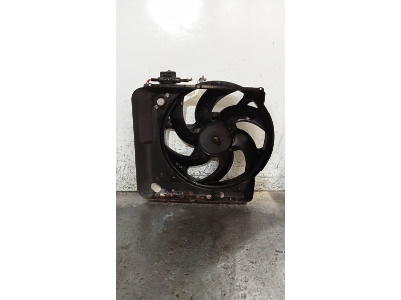 Recambio de electroventilador para renault clio i fase i+ii (b/c57) 1.4 referencia OEM IAM 7700784652  