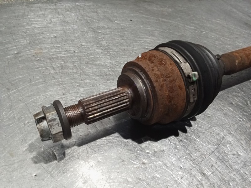 Recambio de transmision delantera derecha para dacia sandero iii 1.0 tce 90 eco-g referencia OEM IAM 391003401R  