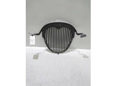 Recambio de rejilla delantera para jaguar x-type 2.5 v6 24v cat referencia OEM IAM    2