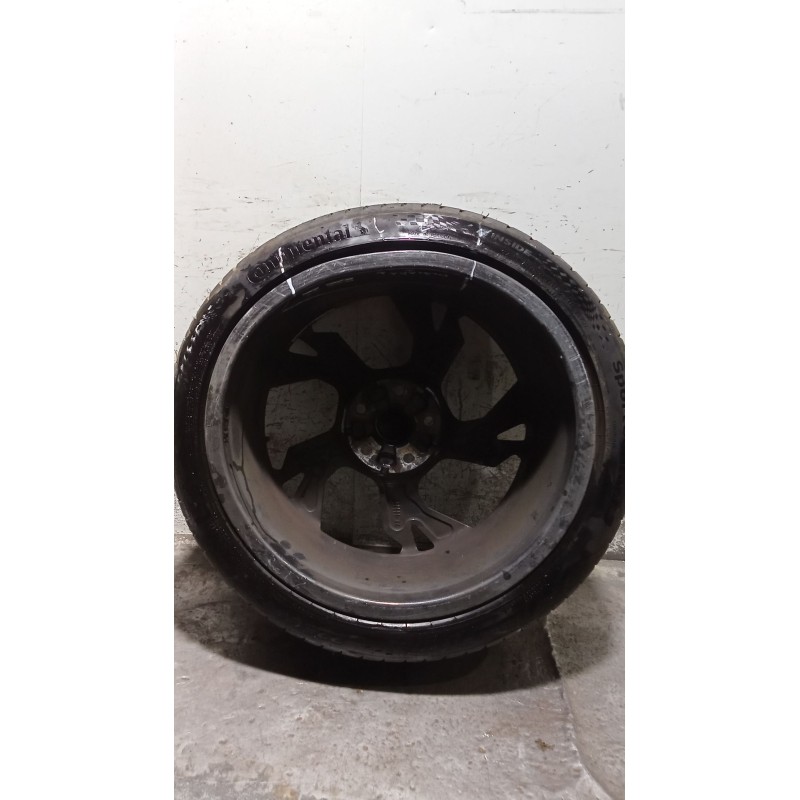 Recambio de juego llantas para audi a3 sportback (8ya, 8yf) 35 tdi referencia OEM IAM 225/40 R18 92Y  UNA EN MAL ESTADO LAS OTRA