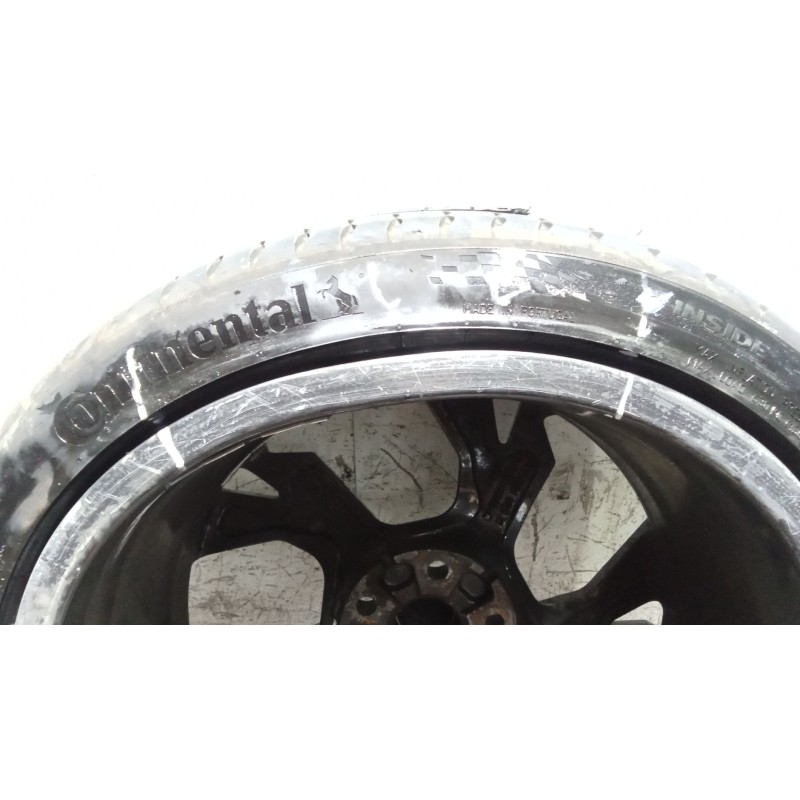 Recambio de juego llantas para audi a3 sportback (8ya, 8yf) 35 tdi referencia OEM IAM 225/40 R18 92Y  UNA EN MAL ESTADO LAS OTRA