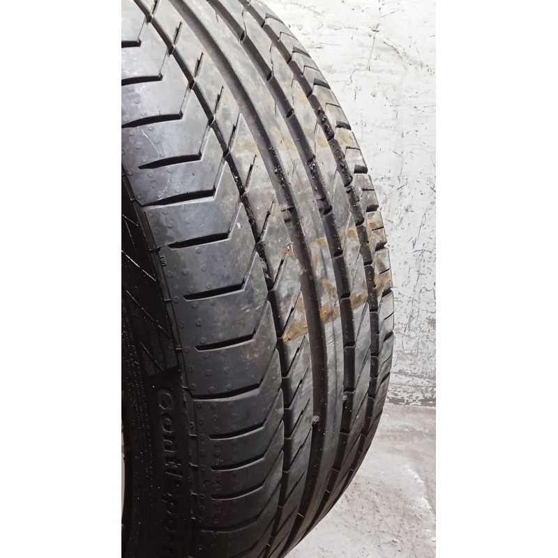 Recambio de juego llantas para audi a3 sportback (8ya, 8yf) 35 tdi referencia OEM IAM 225/40 R18 92Y  UNA EN MAL ESTADO LAS OTRA