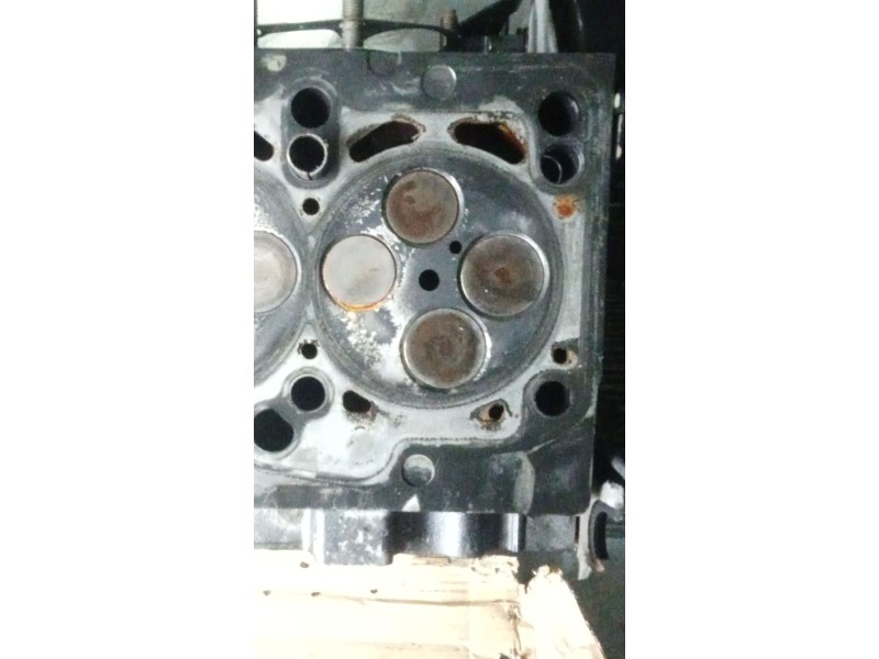 Recambio de culata para audi a4 b7 (8ec) 2.0 tdi 16v referencia OEM IAM 03G103378A BRE 