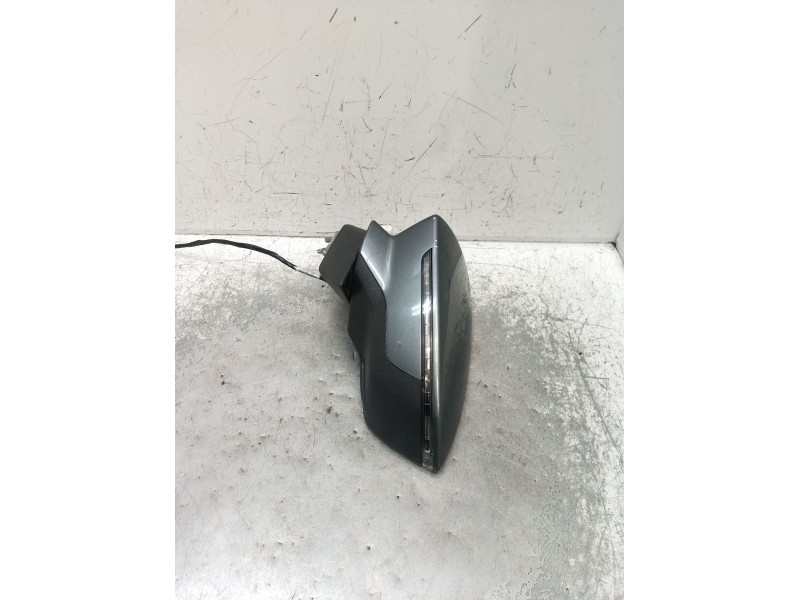Recambio de retrovisor izquierdo para seat leon sc (5f5) 1.4 tsi referencia OEM IAM  ELÉCTRICO 