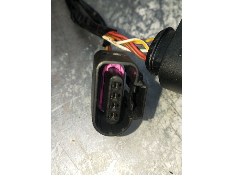 Recambio de retrovisor derecho para seat leon sc (5f5) 1.4 tsi referencia OEM IAM   ELÉCTRICO