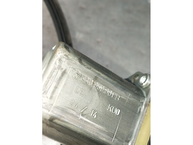 Recambio de elevalunas delantero izquierdo para seat leon sc (5f5) 1.4 tsi referencia OEM IAM 500959801B 3P 